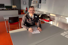 e6e9f575-50d4-4fdf-99cc-9e48d4a13d15